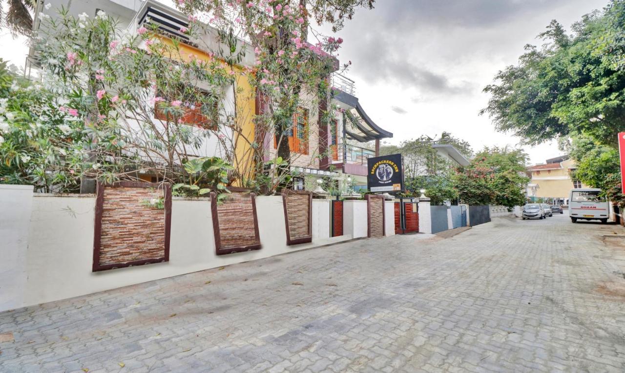 Treebo Backpackers Inn Kochi Exterior foto